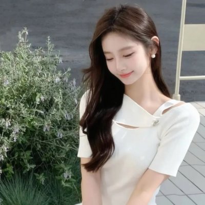 半岛春晓 海报